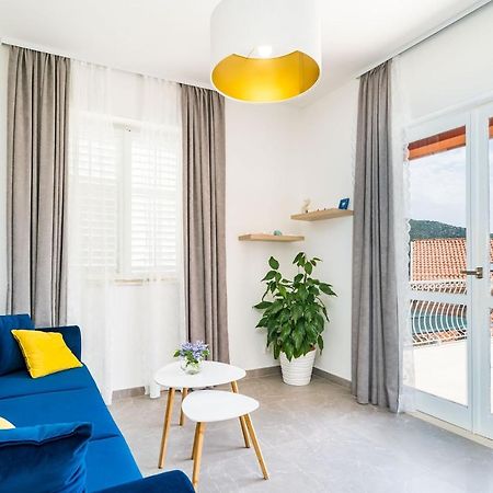 Nona'S Paradise Apartment - Free Parking 扎通 外观 照片